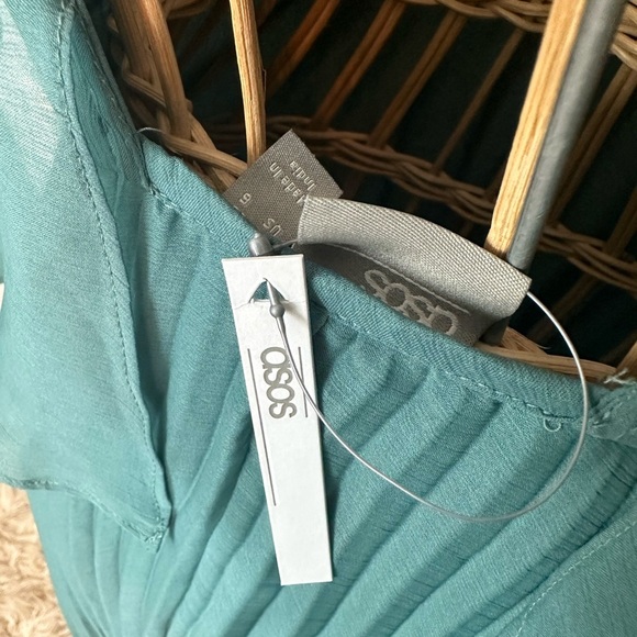 ASOS midi flutter sleeve pleated dress ✨Speak Now Era✨ - Picture 2 of 3